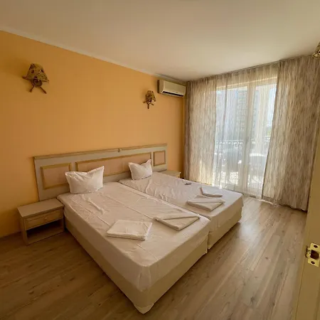Apartment Charming 1 Bedroom In Sunny